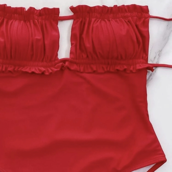 Shein Bandeau One Piece Swimsuit - Picture 3 of 4